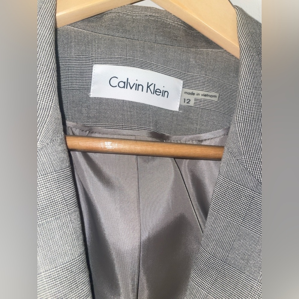Calvin Klein Classic Gray Suit—Ladies Petite - Picture 8 of 11